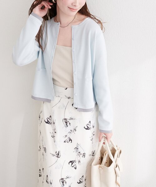 natural couture（ナチュラルクチュール）の「お家で洗える配色ちび釦カーディガン（カーディガン/ボレロ・レディース・サックスブルー/ピンク/オフホワイト/チャコールグレー・FREE）」の10枚目の写真