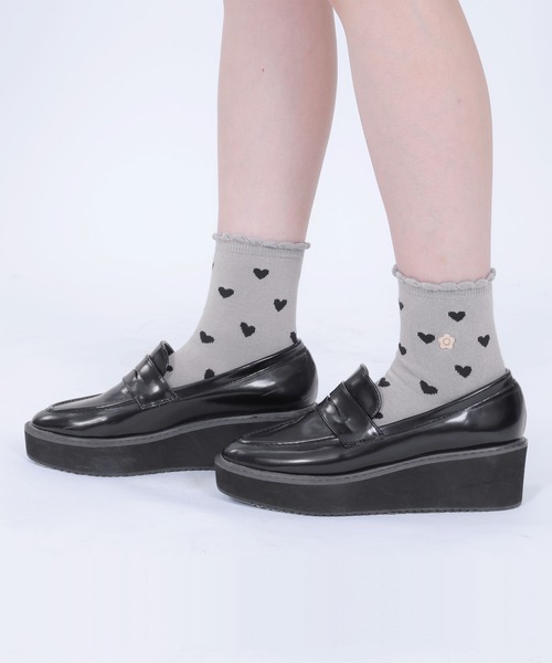 MARY QUANT（マリークワント）の「ハート ソックス（ソックス/靴下・レディース・ブラック/グレー/レッド・FREE）」の2枚目の写真