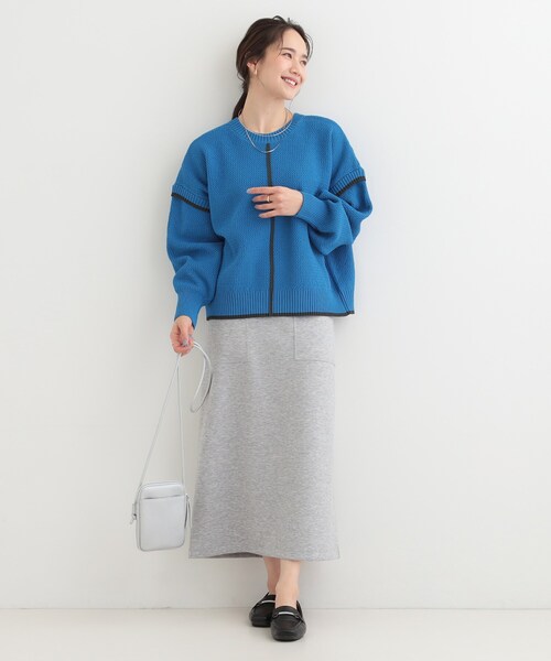 SHOO・LA・RUE(シューラルー)の「【前後2WAY/S-LL】体型カバーもこなれ見えも叶う ふんわりお袖の配色パイピングニット(ニット/セーター・レディース・オフホワイト/ブルー/ライトイエロー系・01/02/03/04)」の20枚目の写真