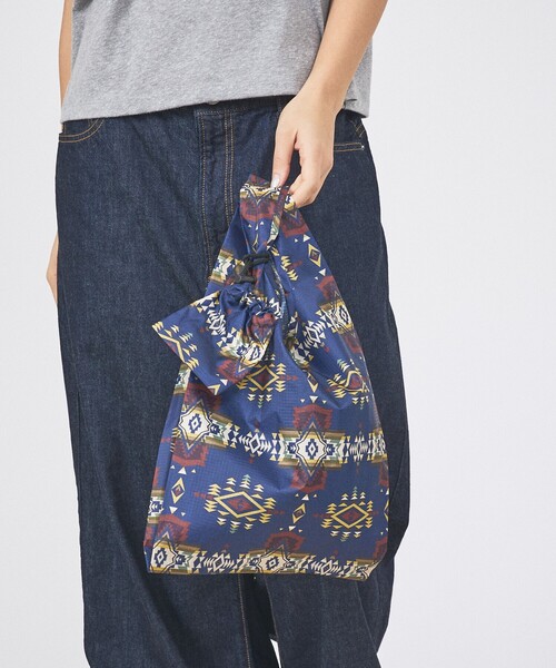 PENDLETON(ペンドルトン)の「【PENDLETON / ペンドルトン】SHOPPER With POUCH/ショッパーウィズポーチ/ユニセックス/【WEB限定】(エコバッグ/サブバッグ・メンズ・ライム/イエロー/ネイビー/グレー/ブラック/ベージュ/ブルー・フリー)」の1枚目の写真