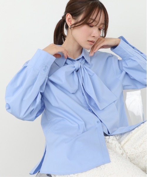 Bab（バブ）の「袖タックボウタイリボン付ブラウス（シャツ/ブラウス・レディース・ピンク/オフホワイト/ブルー・M）」の2枚目の写真