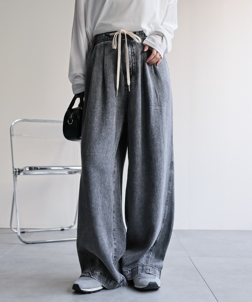 ap retro（アプレトロ）の「とろみデニム イージーワイドパンツ / 体型カバー・大人リラックス（デニムパンツ・レディース・ブルー系その他/ブラック系その他・FREE）」の4枚目の写真