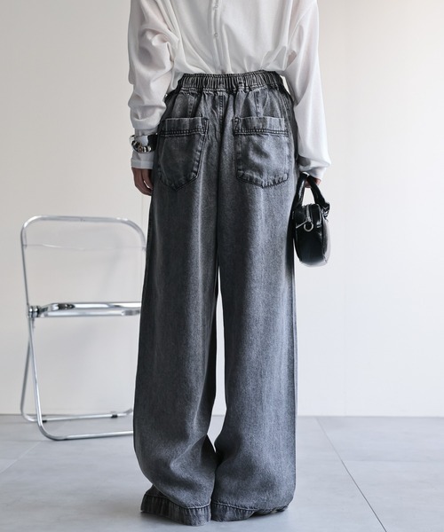 ap retro（アプレトロ）の「とろみデニム イージーワイドパンツ / 体型カバー・大人リラックス（デニムパンツ・レディース・ブルー系その他/ブラック系その他・FREE）」の13枚目の写真
