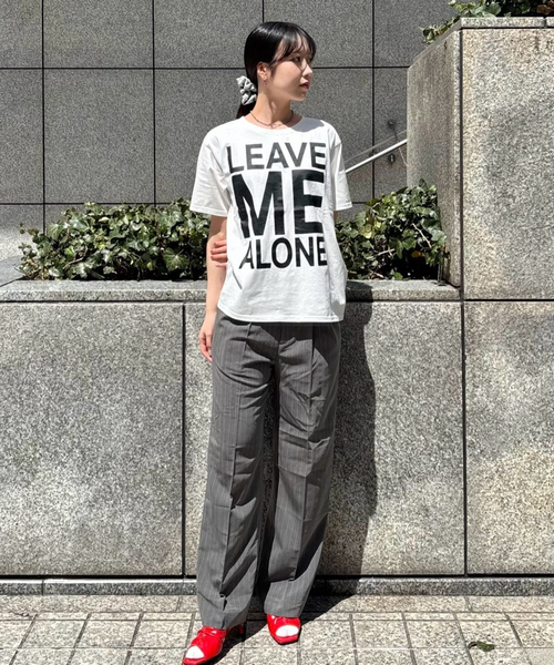 Oriens JOURNAL STANDARD（オリエンス ジャーナルスタンダード）の「《追加3》ビッグロゴプリント TEE（Tシャツ/カットソー・レディース・ブルー/ブラック/ホワイト・SMALL/MEDIUM）」の10枚目の写真