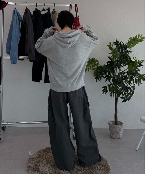 sedacle(セダクル)の「ナンバリングウェーブジップパーカー(パーカー・メンズ・ダークブラウン/グレー/サックスブルー・LARGE/MEDIUM/SMALL)」の10枚目の写真