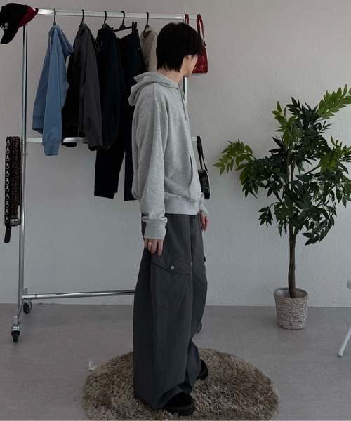 sedacle(セダクル)の「ナンバリングウェーブジップパーカー(パーカー・メンズ・ダークブラウン/グレー/サックスブルー・LARGE/MEDIUM/SMALL)」の11枚目の写真
