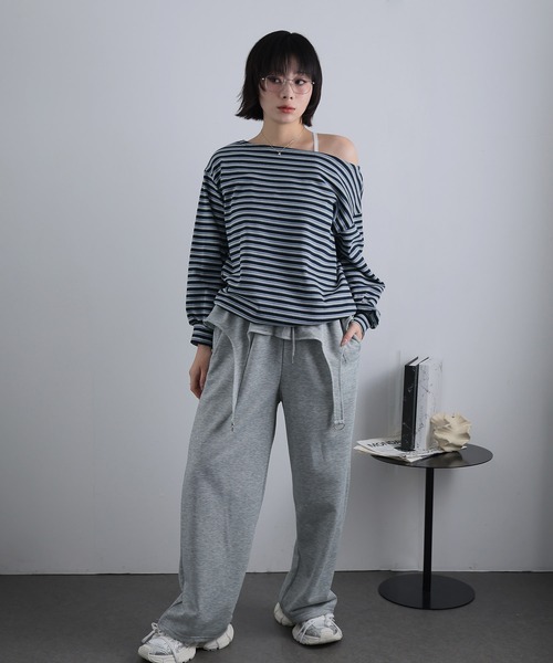 Ulysses(ユリシス)の「ボーダーオフショルカットソー(Tシャツ/カットソー・レディース・グレー/ネイビー・F)」の3枚目の写真