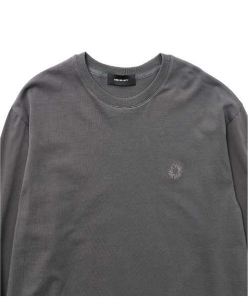 999HUMANITY(999ヒューマニティ)の「EVDロゴロングスリーブTシャツ(チャコール)(Tシャツ/カットソー・レディース・その他・1(S)/2(M)/3(L))」の3枚目の写真