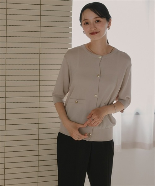 Petitjo(プッチージョ)の「小さいサイズ ゴールド調ボタン5分袖カーディガン 低身長さん・小柄女性(カーディガン/ボレロ・レディース・ネイビー/グレー・PL/PM/PS/PSS)」の12枚目の写真