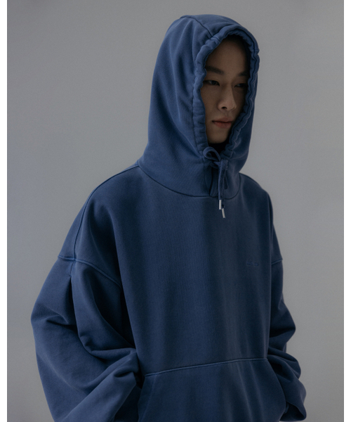 ANGLAN（アングラン）の「Valley Tuck Sweat Balloon Hoodie - Washed Blue（パーカー・メンズ・その他・1/2）」の7枚目の写真