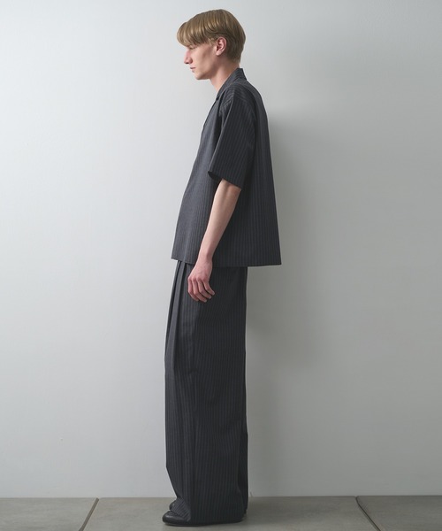 markaware(マーカウェア)の「【marka】2/72ウールトロピカルワッシャー / フライフロントオープンカラーS/Sシャツ / FLY FRONT OPEN COLLAR S/S SHIRT(シャツ/ブラウス・メンズ・ブラック/グレー・1/2)」の12枚目の写真