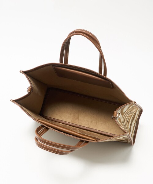 A VACATION（アヴァケーション）の「＜A VACATION＞BREAD M トートバッグ（トートバッグ・レディース・ブラック・FREE）」の4枚目の写真