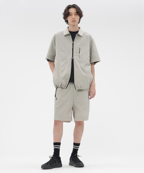 MARGARET HOWELL（マーガレットハウエル）の「WATER REPELLENT LIGHTWEIGHT NY（その他パンツ・メンズ・ライトグレー/ブラック・LARGE/X-LARGE/MEDIUM）」の2枚目の写真