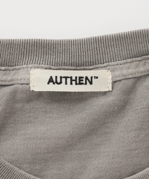 Spick & Span(スピックアンドスパン)の「AUTHEN / オーセン 別注LOGO Tee*(Tシャツ/カットソー・レディース・ライトグレー/マスタード・SMALL)」の18枚目の写真