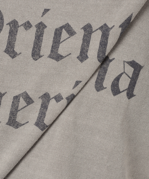 Spick & Span(スピックアンドスパン)の「AUTHEN / オーセン 別注LOGO Tee*(Tシャツ/カットソー・レディース・ライトグレー/マスタード・SMALL)」の20枚目の写真