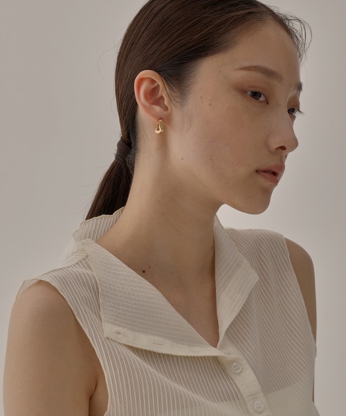 AFFECT(アフェクト)の「Impact “YUGAMI” Earring(イヤリング・レディース・シルバー/ゴールド・FREE)」の7枚目の写真