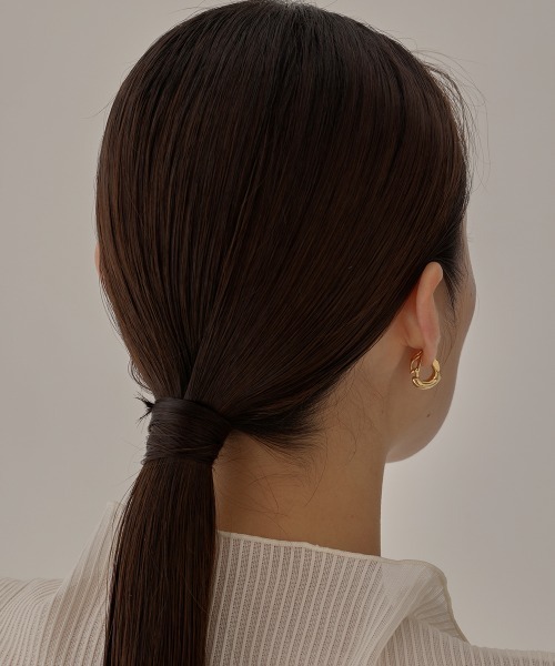 AFFECT(アフェクト)の「Impact “YUGAMI” Earring(イヤリング・レディース・シルバー/ゴールド・FREE)」の8枚目の写真