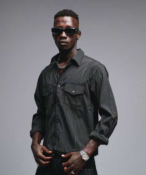 ANDER HUNK（アンダーハンク）の「W-Pocket Metal Button Shirt / Wポケットメタルボタンシャツ（シャツ/ブラウス・メンズ・ライトグレー/ブラック×ホワイト/ブラック/グレー×ホワイト/レッド・SMALL/LARGE/MEDIUM）」の12枚目の写真