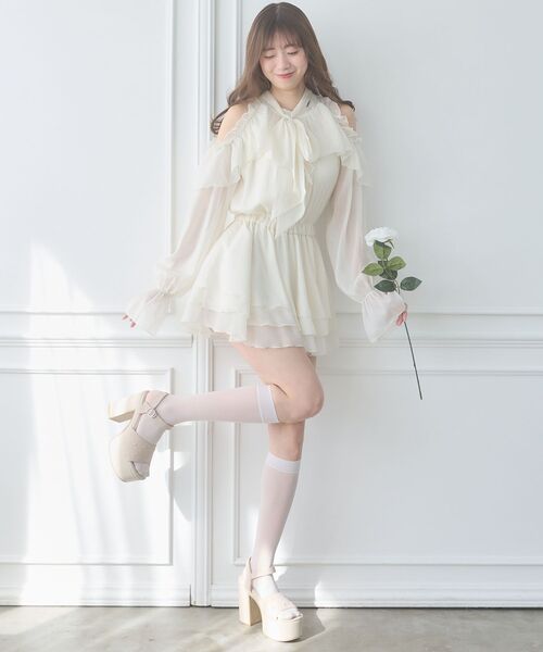 MAJESTIC LEGON（マジェスティックレゴン）の「軽盛れヒールビジューサンダル（サンダル・レディース・アイボリー/ブラック・SMALL/MEDIUM/LARGE/X-LARGE）」の14枚目の写真