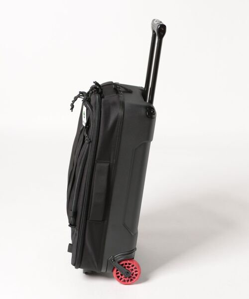 TOPO DESIGNS(トポデザインズ)の「3WAY【TOPO DESIGNS】GLOBAL TRAVEL BAG ROLLER(スーツケース/キャリーバッグ・レディース・ブラック・ONE SIZE)」の2枚目の写真