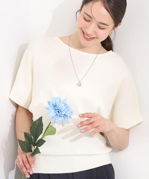 SHOO・LA・RUE(シューラルー)の「【毎日洗える/ひんやり/UV/S-LL】二の腕隠れる さらっとドルマン半袖ニット(ニット/セーター・レディース・アイボリー/ブラック/イエロー系その他/アイボリー系2/グレー系7/ブルー/ダークブラウン系2/ピンク系・01/02/03/04)」の2枚目の写真