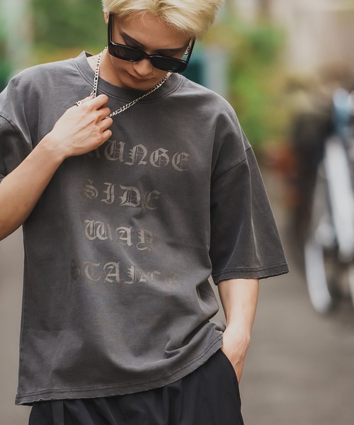 En serio TOKYO(エンソリオトーキョー)の「【SIDEWAYSTANCE】ブラックレターロゴ半袖グランジTシャツ 70479(Tシャツ/カットソー・メンズ・ブラック/ブラウン・SMALL/MEDIUM/X-LARGE/LARGE)」の16枚目の写真
