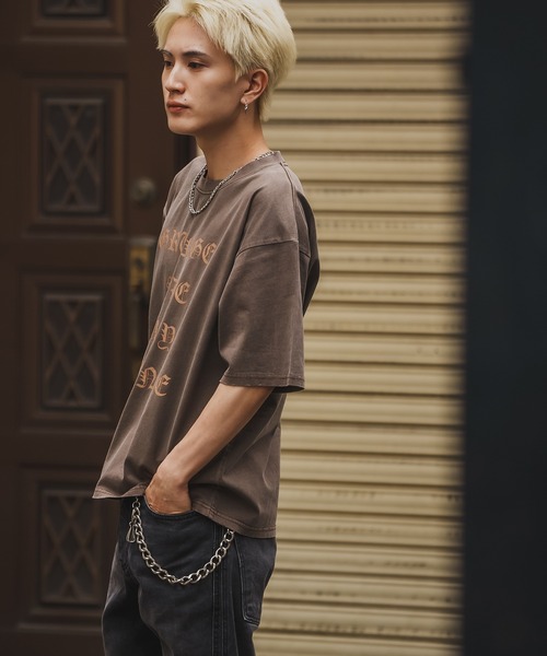 En serio TOKYO(エンソリオトーキョー)の「【SIDEWAYSTANCE】ブラックレターロゴ半袖グランジTシャツ 70479(Tシャツ/カットソー・メンズ・ブラック/ブラウン・SMALL/MEDIUM/X-LARGE/LARGE)」の12枚目の写真