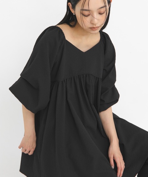 KBF（ケイビーエフ）の「タックスリーブミニワンピース（ワンピース・レディース・アイボリー/ブラック/ブルー・ONE）」の10枚目の写真