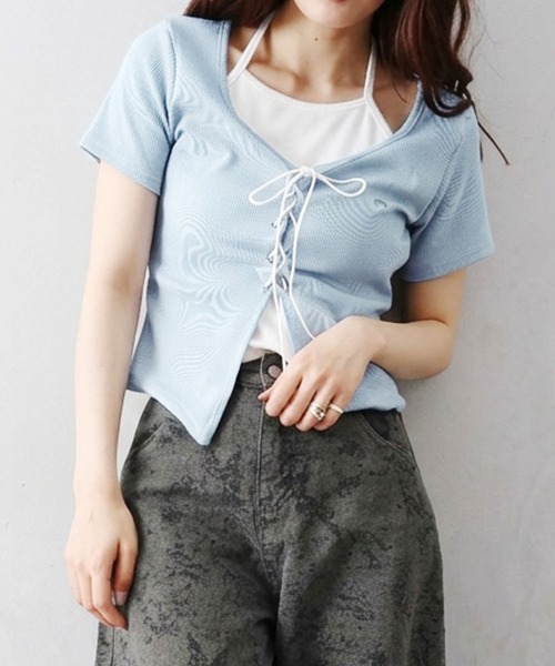 SpRay(スプレイ)の「【1枚でおしゃれ完成/時短】レースアップフェイクレイヤードトップス(Tシャツ/カットソー・レディース・ブラック/ベージュ/ブラウン/サックスブルー/ピンク/イエロー/ライトグリーン/アイボリー/ボルドー・FREE)」の6枚目の写真