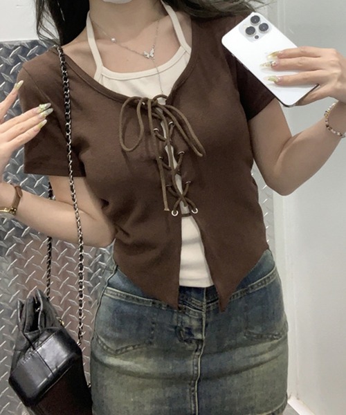 SpRay(スプレイ)の「【1枚でおしゃれ完成/時短】レースアップフェイクレイヤードトップス(Tシャツ/カットソー・レディース・ブラック/ベージュ/ブラウン/サックスブルー/ピンク/イエロー/ライトグリーン/アイボリー/ボルドー・FREE)」の15枚目の写真