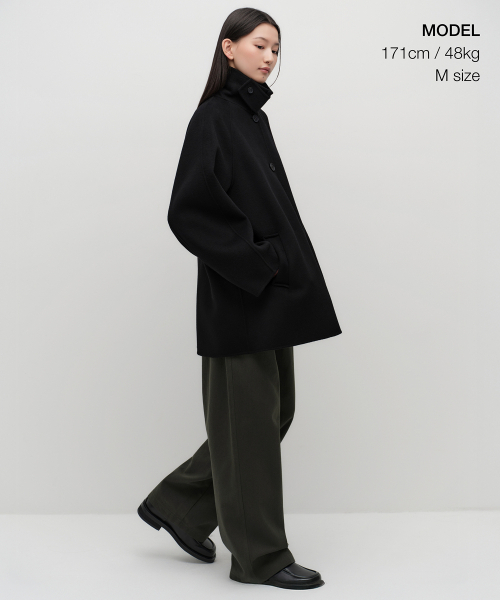 MUSINSA STANDARD WOMAN（ムシンサスタンダードウーマン）の「ウィメンズカシミヤブレンドハンドメイドハーフバルマカンローブコート[ブラック]（チェスターコート・レディース・その他・MEDIUM/LARGE/SMALL）」の2枚目の写真