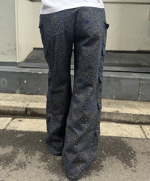 Oriens JOURNAL STANDARD（オリエンス ジャーナルスタンダード）の「レオパードポケットパンツ（その他パンツ・レディース・ブルー系その他/ベージュ・38/36）」の17枚目の写真