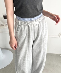 楽ちん美脚見えレイヤード風ワイドスウェットパンツ