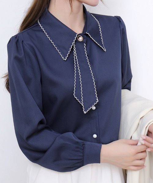 Beststore(ベストストア)の「「大人可愛いアクセント」波打つ縁取りデザインのフェミニン長袖ボータイブラウス(シャツ/ブラウス・レディース・ネイビー/テラコッタ/ホワイト/ブルー/ライトベージュ・M/L)」の14枚目の写真