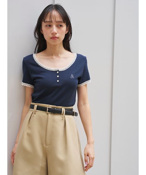 SNIDEL(スナイデル)の「シンプルショートパンツ(その他パンツ・レディース・ベージュ/アイボリー/ブラック・0/1)」の13枚目の写真