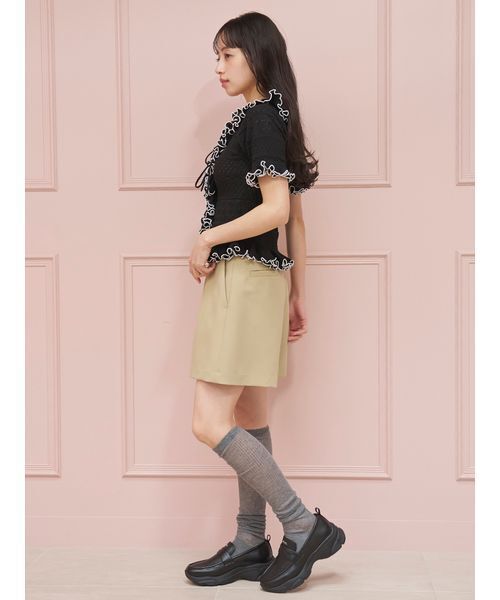 SNIDEL(スナイデル)の「シンプルショートパンツ(その他パンツ・レディース・ベージュ/アイボリー/ブラック・0/1)」の7枚目の写真