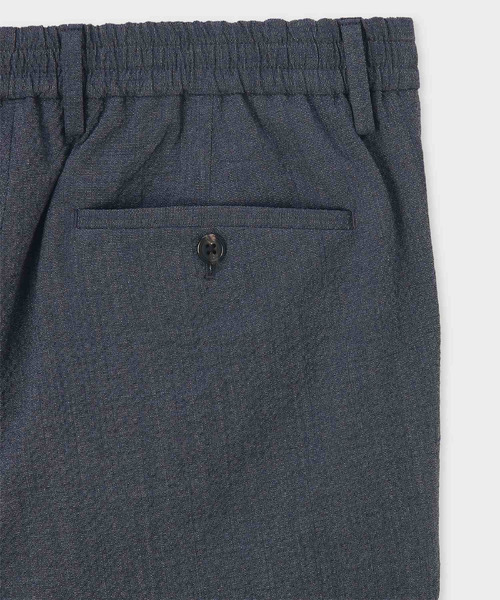 Paul Smith(ポールスミス)の「ウールサッカー ストレッチ テーパードトラウザーズ / 163171 627X(その他パンツ・メンズ・ブルー/ダークグレー・SMALL/MEDIUM/LARGE/X-LARGE/XX-LARGE)」の4枚目の写真