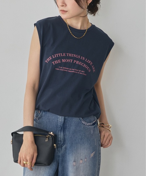 hunch(ハンチ)の「USAコットン ロゴノースリーブトップス(Tシャツ/カットソー・レディース・ネイビー/カーキ/オフホワイト・FREE)」の3枚目の写真