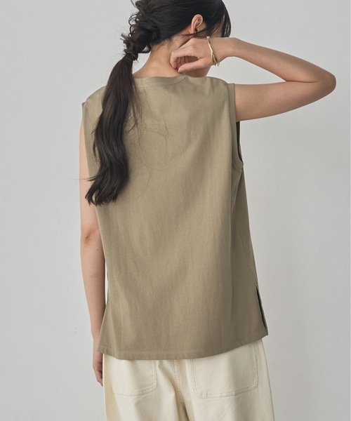 hunch(ハンチ)の「USAコットン ロゴノースリーブトップス(Tシャツ/カットソー・レディース・ネイビー/カーキ/オフホワイト・FREE)」の11枚目の写真