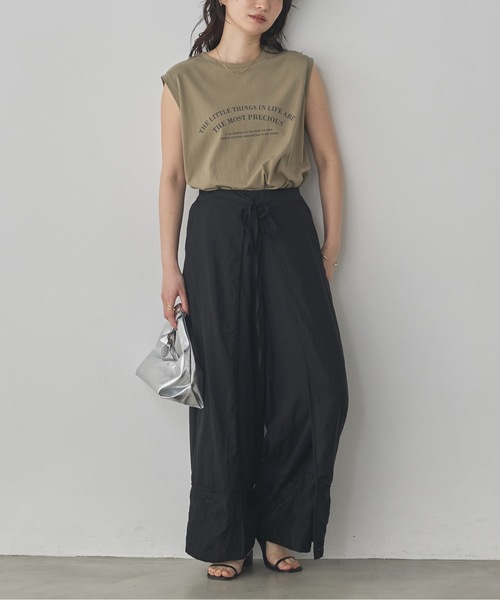 hunch(ハンチ)の「USAコットン ロゴノースリーブトップス(Tシャツ/カットソー・レディース・ネイビー/カーキ/オフホワイト・FREE)」の15枚目の写真