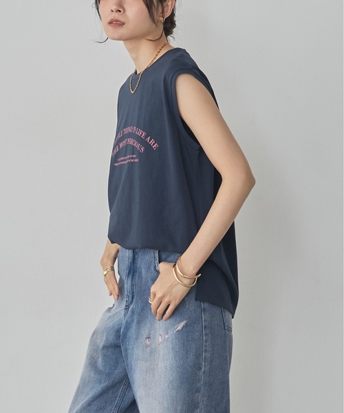 hunch(ハンチ)の「USAコットン ロゴノースリーブトップス(Tシャツ/カットソー・レディース・ネイビー/カーキ/オフホワイト・FREE)」の17枚目の写真
