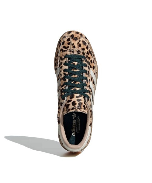 adidas(アディダス)の「アディダス 【adidas】- ハンドボール スニーカー ウィメンズ【HANDBALL SPEZIAL W マジックベージュ/アイボリー KI6678】(スニーカー・レディース・ベージュ・24.5cm/24.0cm/23.5cm)」の5枚目の写真