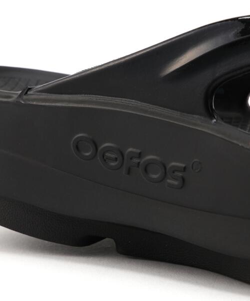 OOFOS(ウーフォス)の「【OOFOS / ウーフォス】OOmega-Black(サンダル・レディース・ブラック/ベージュ・24.0cm/23.0cm)」の7枚目の写真