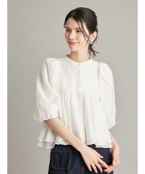 Mila Owen(ミラオーウェン)の「【ウォッシャブル】パフスリーブスタンドカラーペプラムBL(シャツ/ブラウス・レディース・ホワイト/ブラウン/ミント・F)」の6枚目の写真