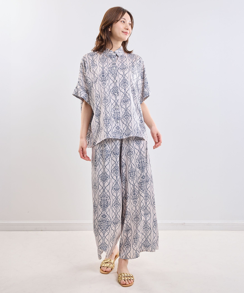 NARACAMICIE（ナラカミーチェ）の「【NARACAMICIE】ラインタイル柄半袖シャツ（シャツ/ブラウス・レディース・ホワイト/ブルー・M/L）」の12枚目の写真