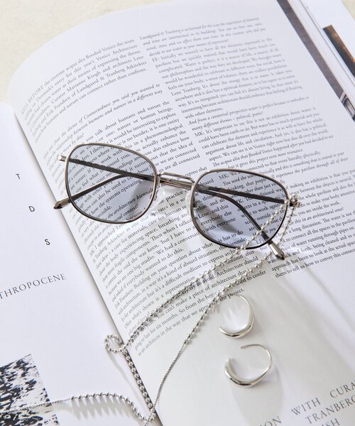 ear PAPILLONNER(イアパピヨネ)の「【A.KJAERBEDE(エキアビド)】HELLO26SS/サングラス(その他雑貨・レディース・シルバー・FREE)」の9枚目の写真