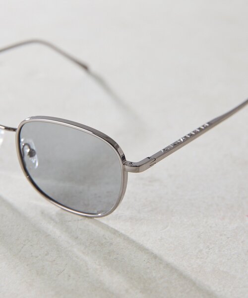 ear PAPILLONNER(イアパピヨネ)の「【A.KJAERBEDE(エキアビド)】HELLO26SS/サングラス(その他雑貨・レディース・シルバー・FREE)」の6枚目の写真
