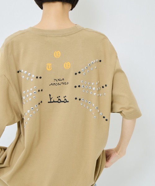 TOGA PULLA(トーガ プルラ)の「【TOGA PULLA/トーガプルラ】Studs tee/スタッズT(Tシャツ/カットソー・レディース・ホワイト/ブラック/カーキ・L/XL)」の4枚目の写真