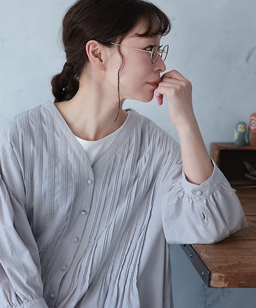 soulberry（ソウルベリー）の「淡墨ピンタックのワンピース（シャツワンピース・レディース・ライトグレー・LL/3L/4L/5L/M/L）」の10枚目の写真