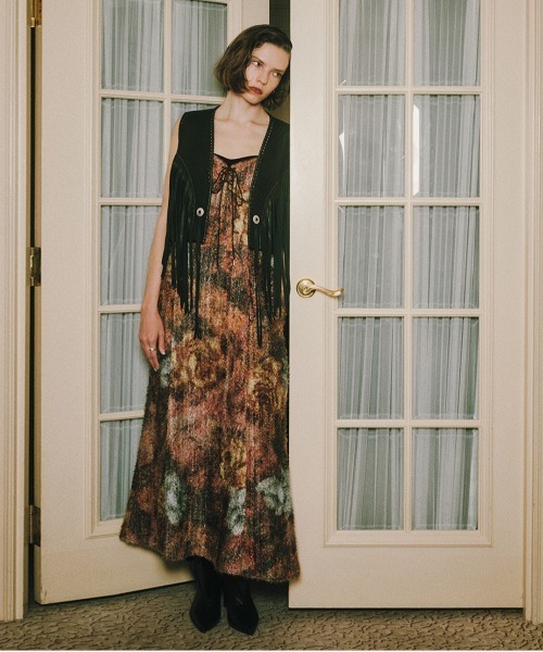 Ameri(アメリ)の「WESTERN FRINGE SYNTHETIC LEATHER VEST(ベスト・レディース・ブラック・FREE)」の4枚目の写真